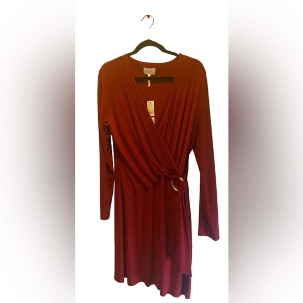 Laundry by Shelli Seagull V-neck dress